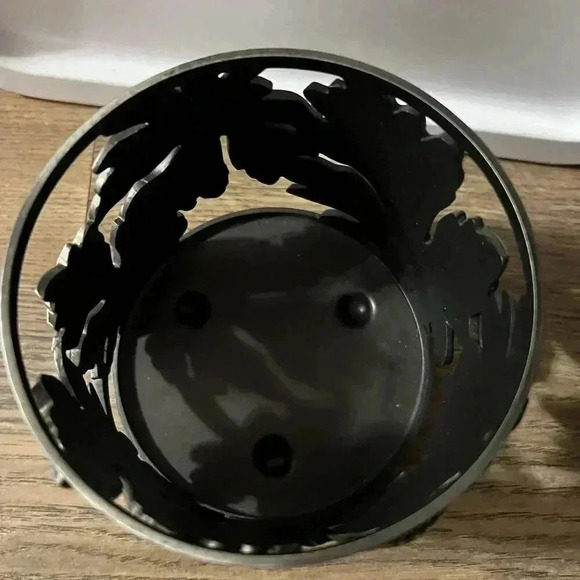 Bath and Body Works Fall Leaves And Acorn Candle Holder 2013 - Picture 2 of 4